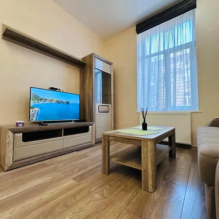 Forum, центр Apartment